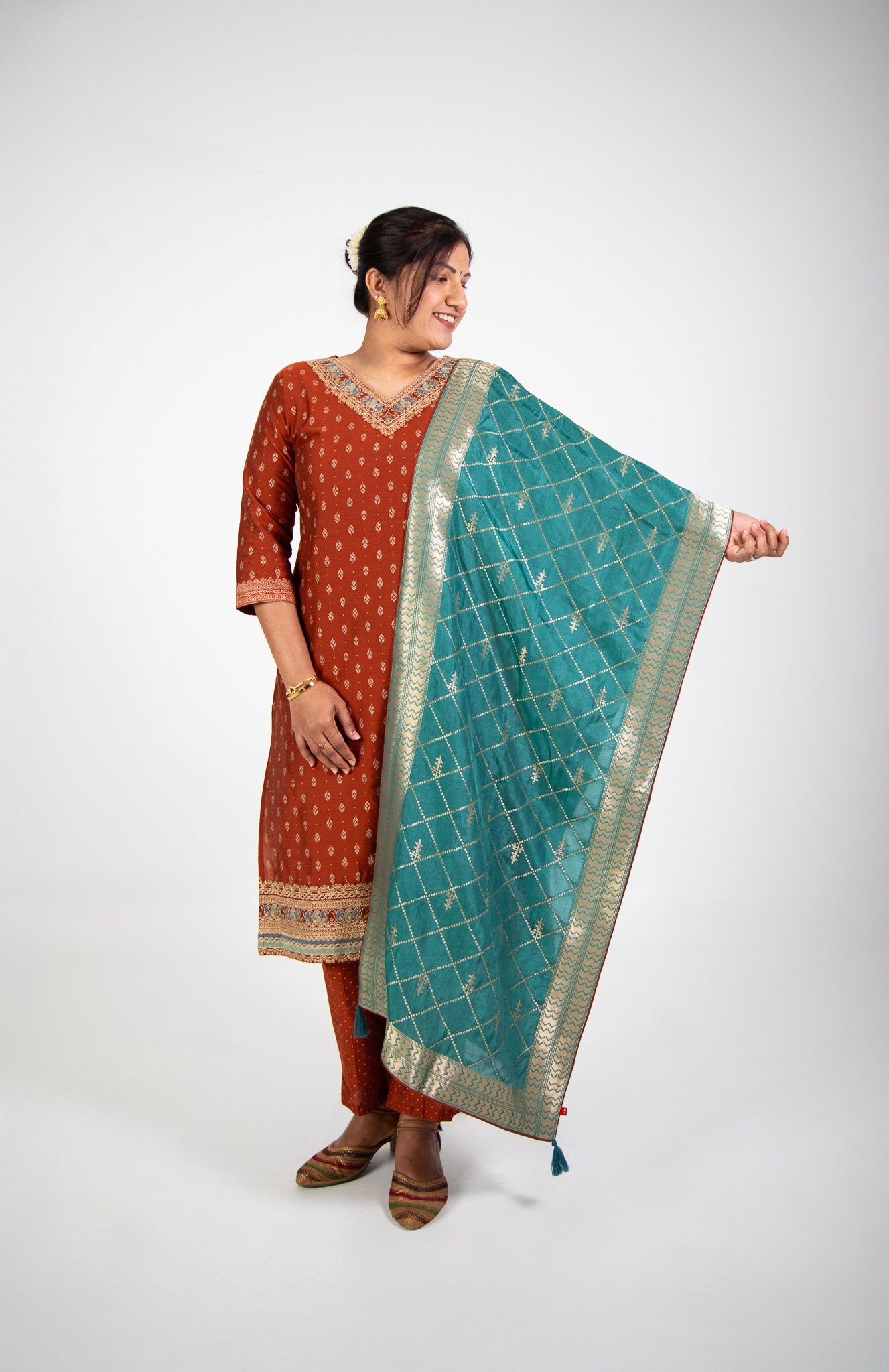 Bronze Silk Kurta Set with Teal Dupatta